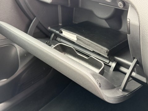 Volkswagen Polo SE TSI AUTOMATIC 44