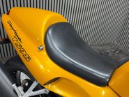 Triumph Daytona 1997 ONLY 27K RUNNING PROJECT BIKE SPARES OR REPAIR 9