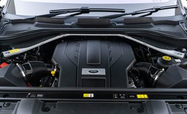 Land Rover Range Rover P530 First Edition 32