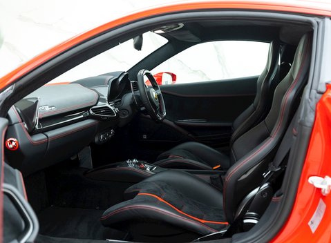 Ferrari 458 Italia 13