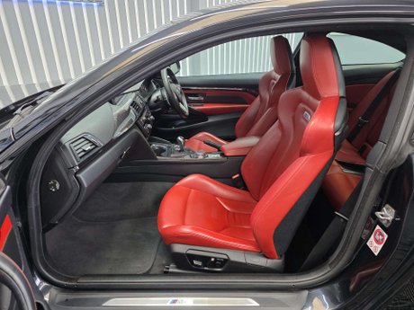 BMW M4 3.0 BiTurbo Coupe 2dr Petrol DCT Euro 6 (s/s) (431 ps) 21