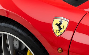 Ferrari 488 Spider 24