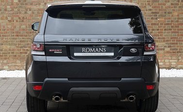 Land Rover Range Rover Sport 3.0 V6 Supercharged HSE Dynamic 17