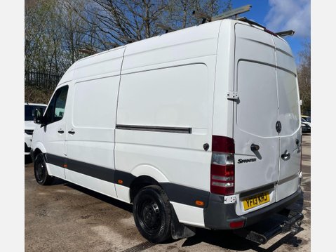 Mercedes-Benz Sprinter 2.1 213 CDi BlueEFFICIENCY Panel Van 4dr Diesel Manual RWD L2 (200 g/km, 12 11