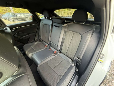 Audi Q3 1.5 TFSI CoD 35 Black Edition Sportback 5dr Petrol Manual Euro 6 (s/s) (150 37