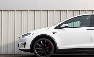 Tesla Model X Performance Ludicrous 28