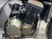 Kawasaki Z ZR750 2005 ONLY 20K NEW MOT SERVICED COMMUTER BIKE 750CC 37