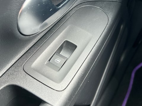 Volkswagen Up MOVE UP BLUEMOTION TECHNOLOGY 38