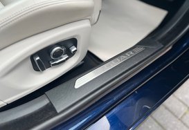 Jaguar XE 2.0 P250i HSE AUTO PETROL 13