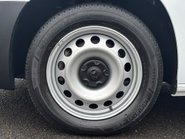 Vauxhall Combo L2H1 2300 Dynamic Panel Van 29