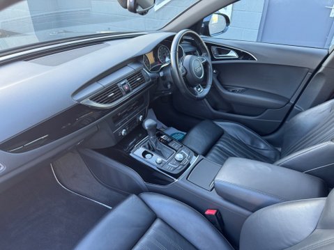 Audi A6 AVANT TDI ULTRA BLACK EDITION 44