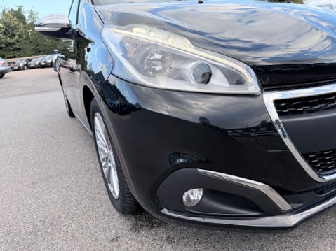 Peugeot 208 1.2 PureTech Allure Euro 6 5dr 13