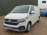Volkswagen Transporter SWB L1H1 Low Roof Highline T28 Air Con Alloys Sensors EURO 6 49