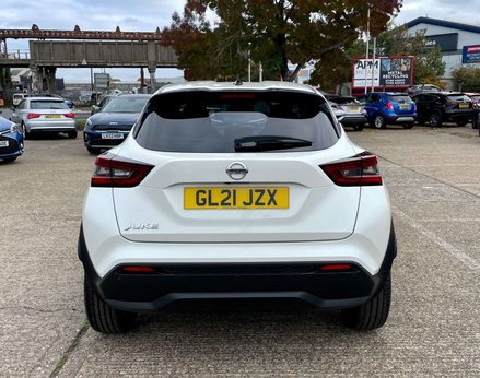 Nissan Juke 1.0 Juke N-Connecta DiG-T 5dr 6