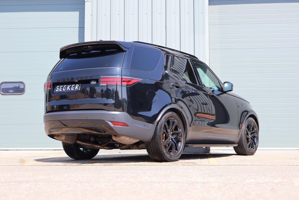 Land Rover Discovery SE MHEV REAR SEATS FITTED STYLED BY SEEKER UK  5