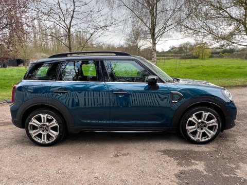 Mini Countryman COOPER BOARDWALK EDITION 17