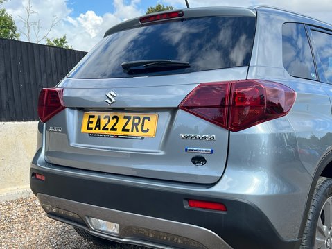 Suzuki Vitara SZ-T BOOSTERJET MHEV 18