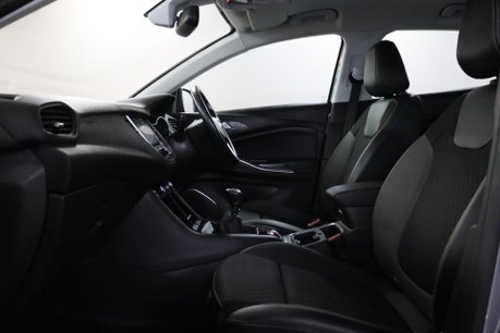 Vauxhall Grandland X SPORT NAV S/S 46