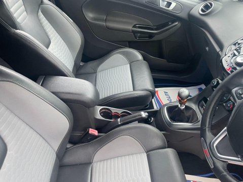Ford Fiesta 1.6T EcoBoost ST-3 Euro 6 3dr 16
