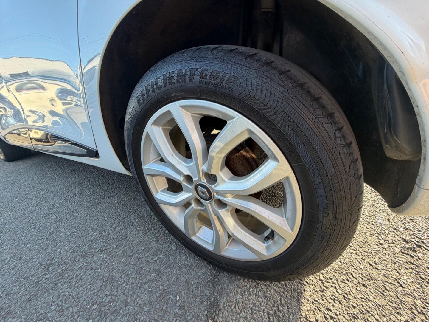 2018 Renault Clio — image 8