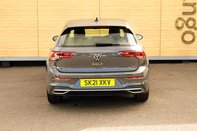 Volkswagen Golf STYLE TSI 6