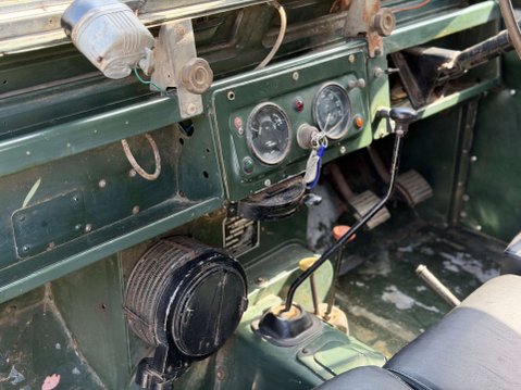 Land Rover Series II 2.25 88" 24