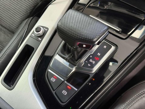 Audi A5 2.0 TDI 35 S line Coupe 2dr Diesel S Tronic Euro 6 (s/s) (163 ps) 44