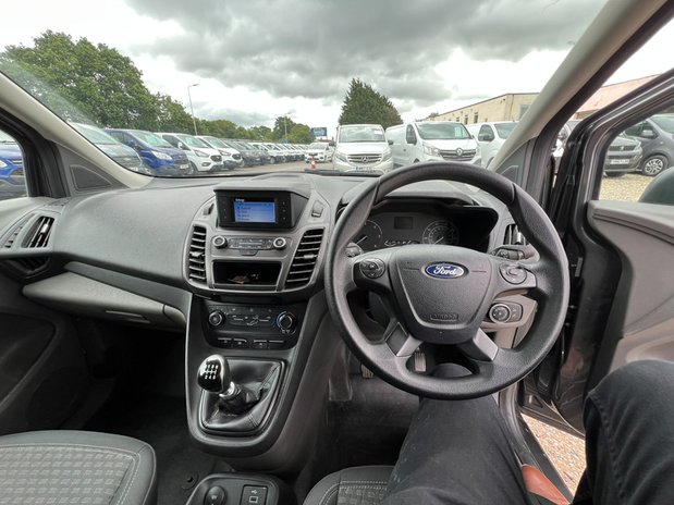 Ford Transit Connect Crew Cab LWB L2H1 Low Roof Trend Air Con Sensors EURO 6 NO VAT 45