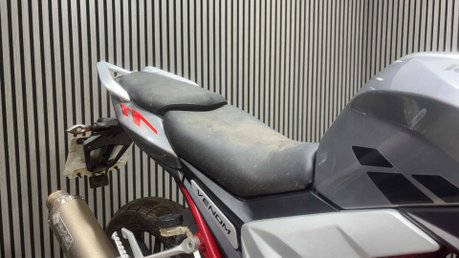 Lexmoto Venom 2016 125CC LEARNER BIKE PROJECT BIKE SPARES OR REPAIR 8