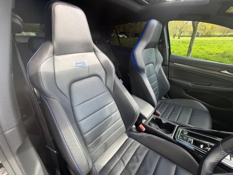 Volkswagen Golf R 20 YEARS TSI 4MOTION DSG 48