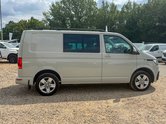 Volkswagen Transporter Crew Cab SWB L1H1 T32 Tdi Kombi Highline Air SELECT 6