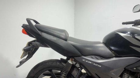 Honda CBF125 CBF125 2011 27K RUNNING PROJECT BIKE LEARNER COMMUTER BIKE 125CC 25