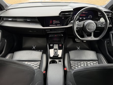 Audi A3 RS 3 TFSI QUATTRO CARBON BLACK 48