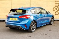 Ford Focus ST-LINE 2