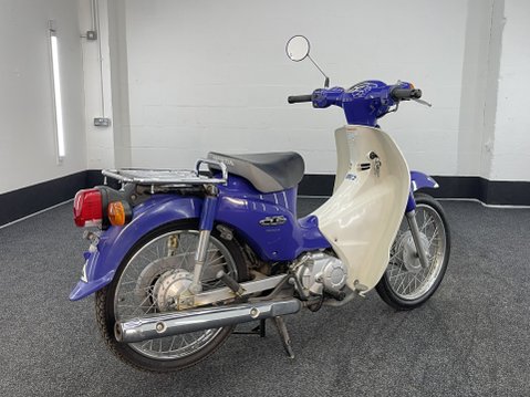 Honda C90 C110 Super Cub 110cc Modern JDM Japanese Import Bike, UK Registered 9