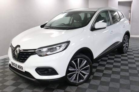 Renault Kadjar ICONIC TCE 11