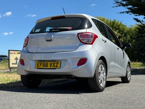 Hyundai i10 SE AUTOMATIC 26