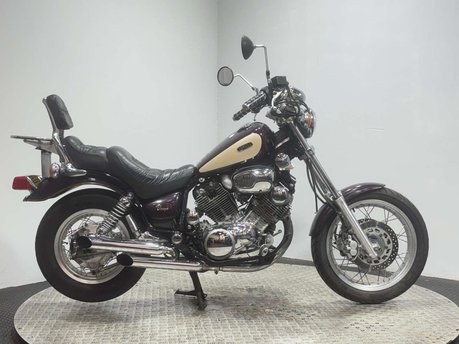 Yamaha XV 1995 PROJECT BIKE CRUISER BIKE 1100CC SPARES OR REPAIR