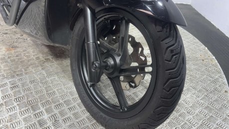 Honda PCX WW 2013 29K NEW MOT 125CC LEARNER SCOOTER SERVICED WARRANTY 11