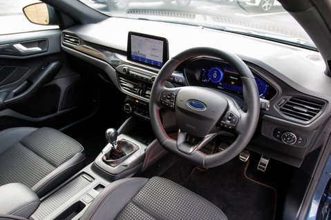 Ford Focus ST-LINE X EDITION MHEV 4