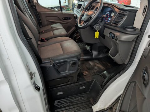 Ford Transit 350 LEADER C/C ECOBLUE LUTON TAILIFT 9