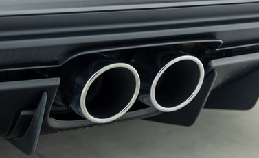 Porsche 911 GT3 TOURING (992) 40