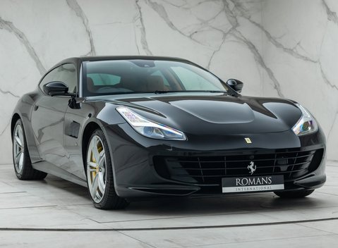 Ferrari GTC4 Lusso V12 9