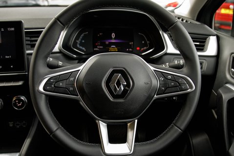 Renault Captur TECHNO E-TECH 20