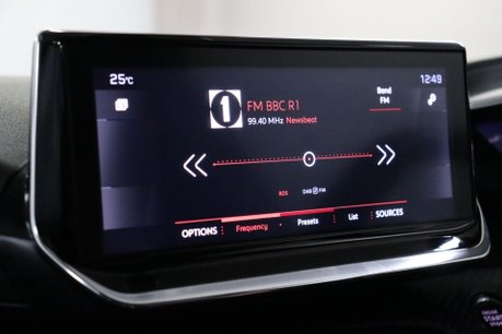 Peugeot 2008 PURETECH S/S ALLURE PREMIUM 39