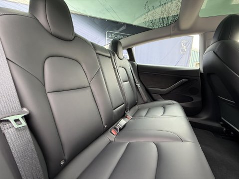 Tesla Model 3 Saloon 4dr Electric Auto RWD (241 bhp) 26