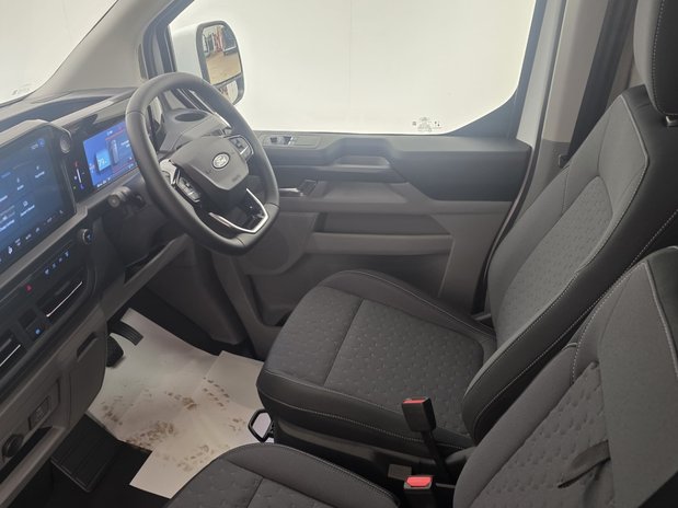 Ford Transit Custom 320L1 Limited 65kwh 100kw/136ps *ELECTRIC-NEW* 9