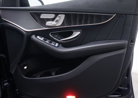 Mercedes-Benz EQC EQC 400 AMG Line Premium plus 4Matic 4WD 5dr 50