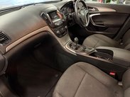 Vauxhall Insignia 2.0 CDTi ecoFLEX Design Euro 5 (s/s) 5dr 9