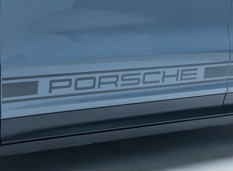 Porsche Cayenne TURBO GT 35
